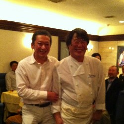 パーティーの脇役_e0210422_1551039.jpg
