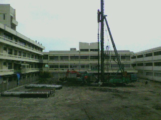 新校舎建設工事パート5_d0004447_22375915.jpg