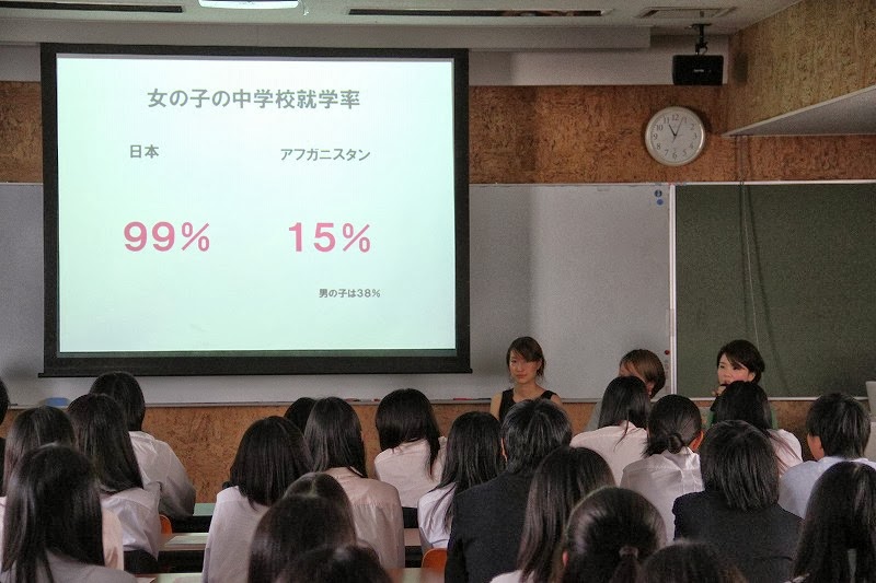冨永愛さん特別授業「世界女の子白書」＠東京都立飛鳥高等学校_c0212972_16111198.jpg