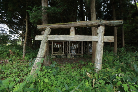 遠野不思議　第七百七十一話「九頭龍神社」_f0075075_1671962.jpg