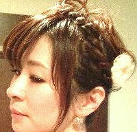 結婚式アップヘアー☆やり方_a0142778_205134.jpg