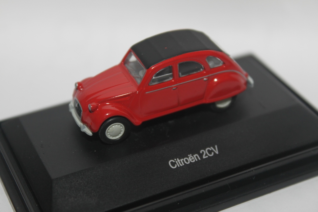 1/87 Schuco Citroen 2CV_b0285587_5421564.jpg