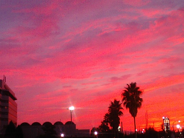 真っ赤な夕焼け雲と原理と現象…2013・10・4_f0231709_2158488.jpg