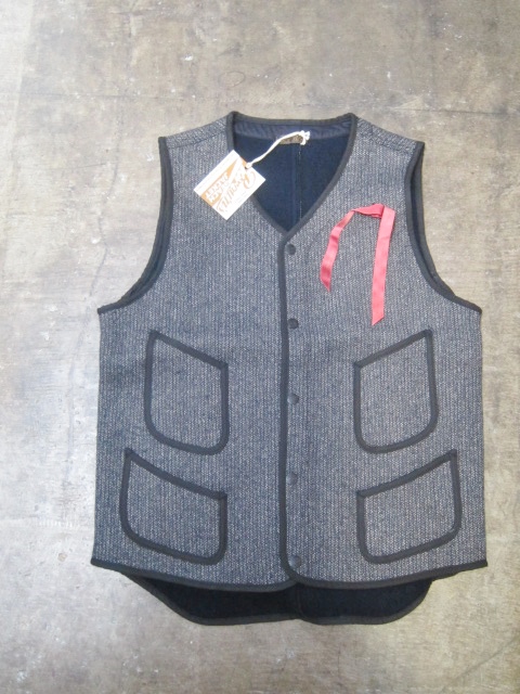 伝説の復刻版！★？　Brown\'s Beach ・・・ Brown\'s Beach V VEST！★！_d0152280_20313874.jpg