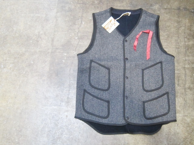 伝説の復刻版!★? Brown\'s Beach ・・・ Brown\'s Beach V VEST!★!_d0152280_20332981.jpg