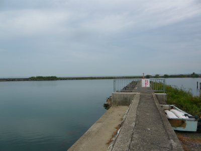 琵琶湖　in 長浜釣行　アートインナガハマ　その１_c0024502_1940571.jpg