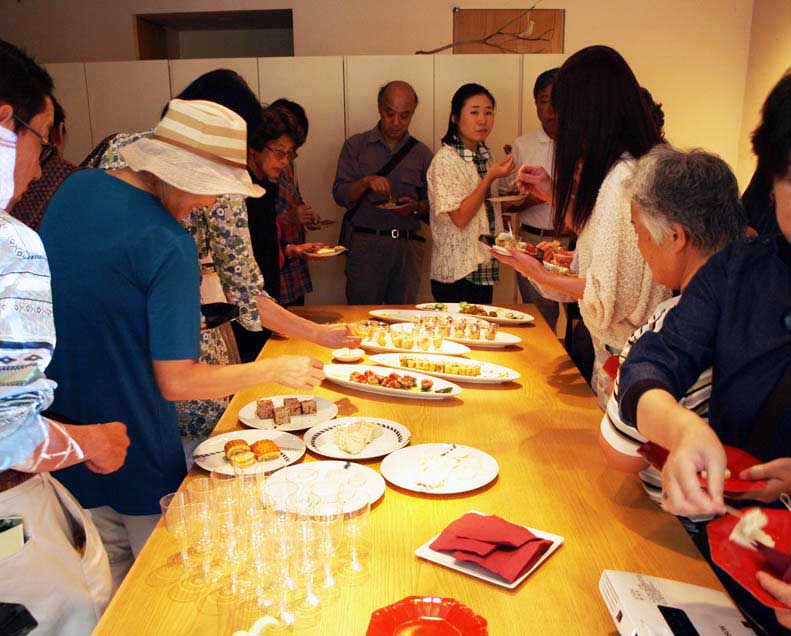 新鮮な素材がむすぶ新しいおいしさ、すりみの試食イベント開催(記:藤本紀久子)_a0195310_13205417.jpg