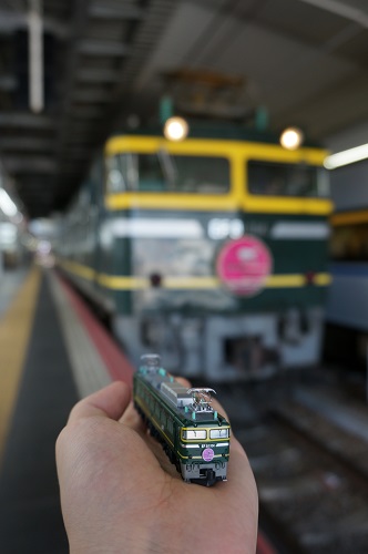 シレッと改良されたと聞いて。。。:カトー「トワイライトExp.」2015年ロット_f0037227_22432444.jpg