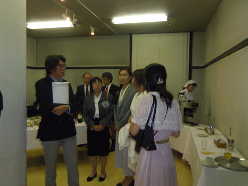 盛岡在住の高橋克彦氏の作家生活30年をお祝いする会に行ってまいりました・・・。_c0198869_16472134.jpg