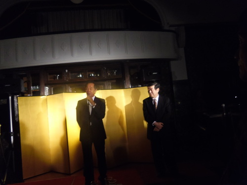 盛岡在住の高橋克彦氏の作家生活30年をお祝いする会に行ってまいりました・・・。_c0198869_16493964.jpg