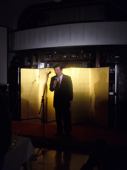 盛岡在住の高橋克彦氏の作家生活30年をお祝いする会に行ってまいりました・・・。_c0198869_16502675.jpg