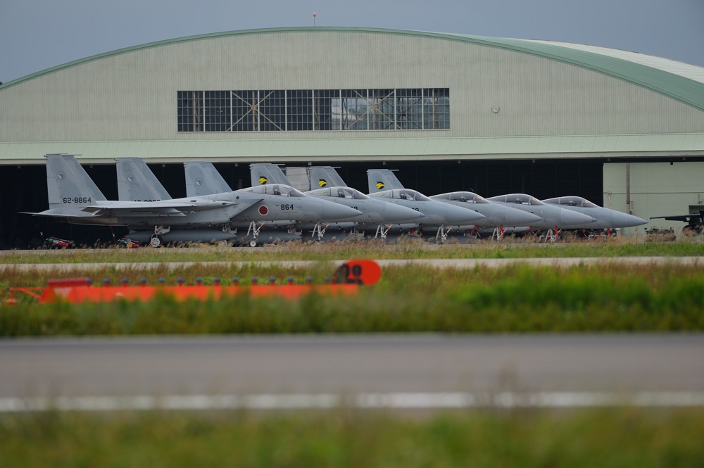 白山のイヌワシ　戦競終了日_b0096536_8285456.jpg