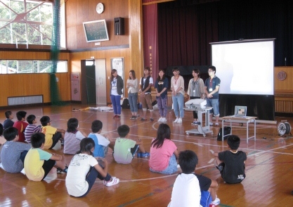 長岡市立宮本小学校にてワークショップ「『多文化共生』はもう始まっている」を行いました。 _c0167632_15573883.jpg
