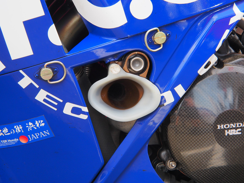 HONDA CBR1000RR ~2012鈴鹿8耐優勝マシン~ : 風とバイク HONDA CBR1000RR ~2012鈴鹿8耐優勝マシン~ : 風とバイク
