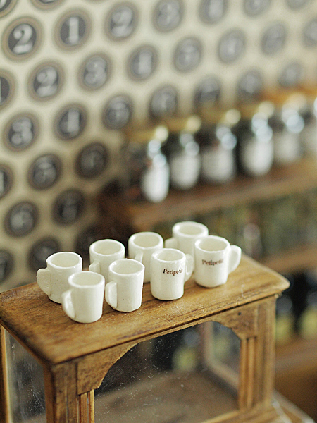 miniature* 引き出し&マグカップ (そして運動会)_e0172847_8564725.jpg
