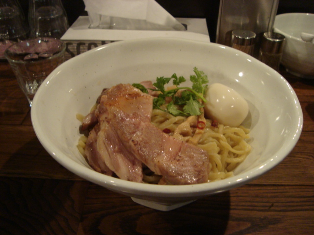 f0232060_23221478.jpg