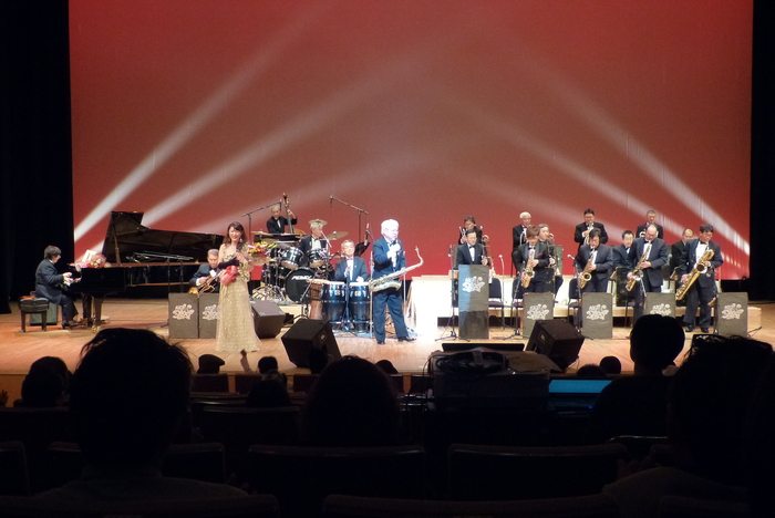 NEW　BEAT　Jazz　Orchestra　38th　Concert_d0173491_21542881.jpg