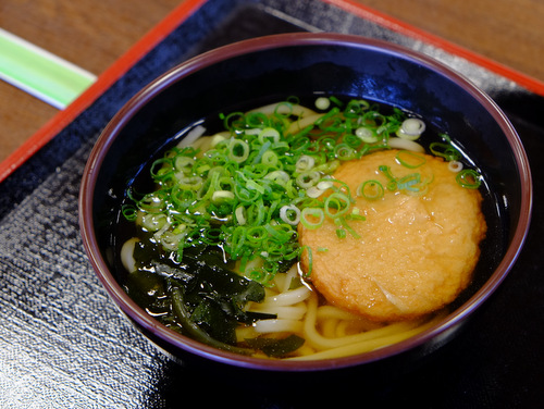 「福岡・糸島再訪 伊都菜彩のまるいとうどん ごぼう天うどん」_a0000029_11454487.jpg