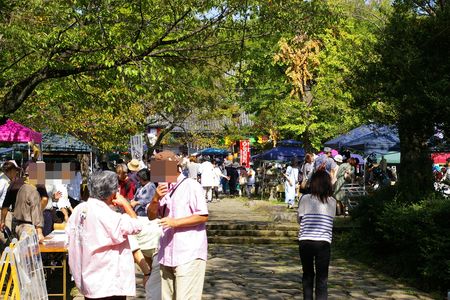 薬師堂の 手作り市 に行って来ました ミゼットカフェ