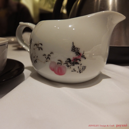 聘珍樓にて飲茶する_e0131432_9153815.jpg