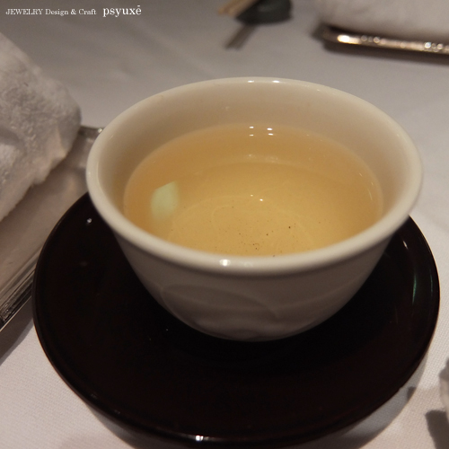 聘珍樓にて飲茶する_e0131432_9154532.jpg