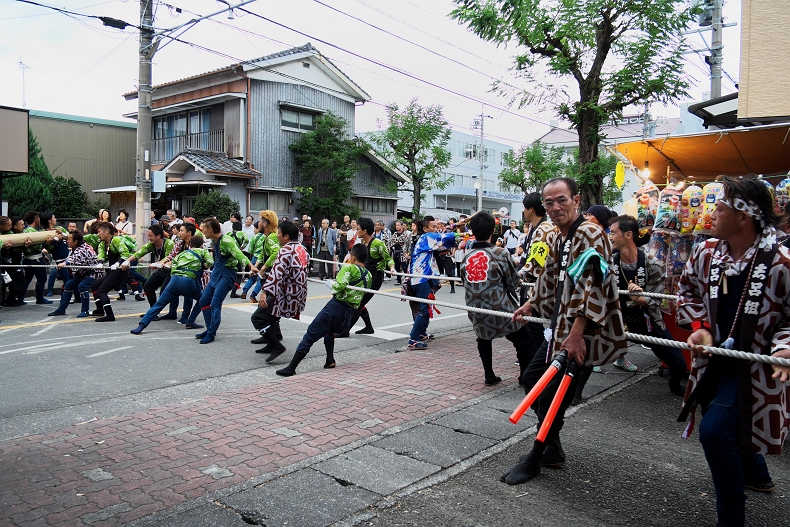 祭囃子秋空一碧(まつりばやしそらもはればれ)_a0264542_12551448.jpg