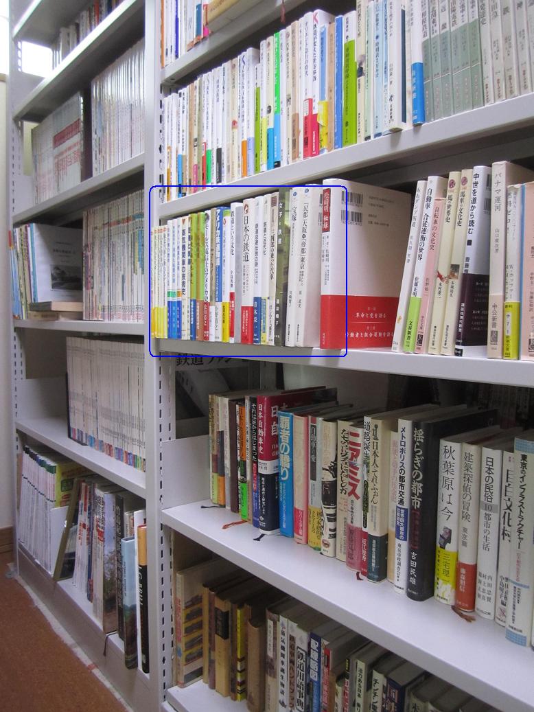 近況と放出本について・つづき 或いは、歴史は毒にも薬にもなるということ_f0030574_10491074.jpg