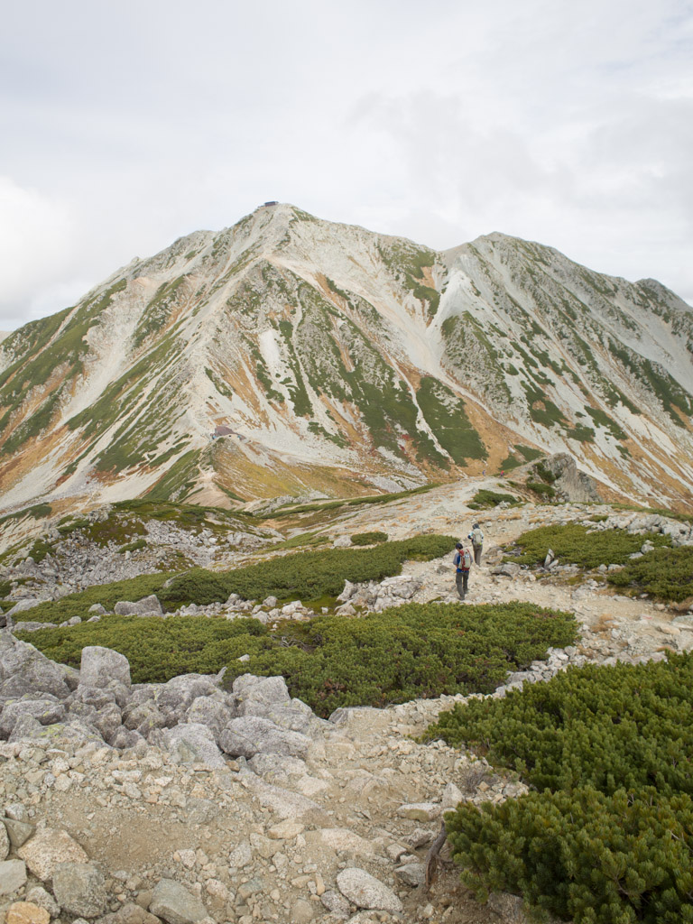 室堂から一の越山荘_d0279705_16393685.jpg