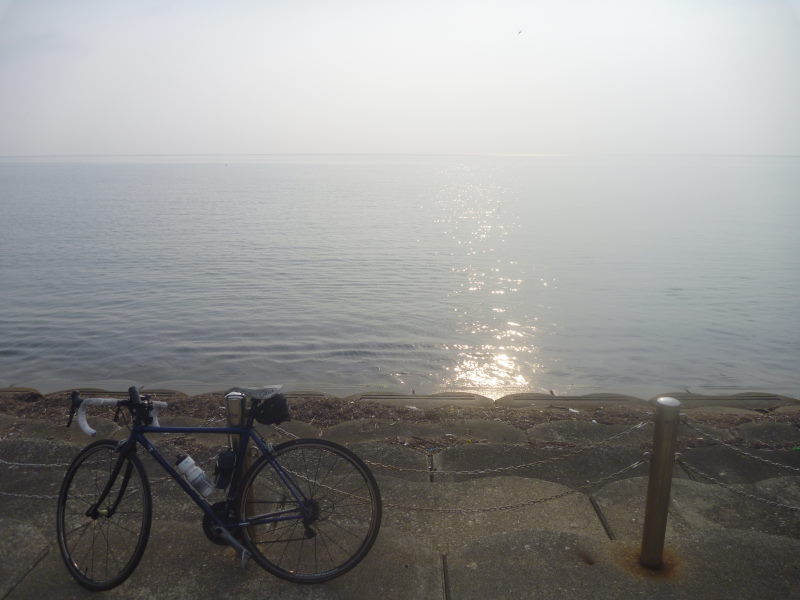 旅の締めくくりは氷見海岸。次への思いを高めて終宴-羽咋・七尾臨海サイクリング⑥_e0138081_4102323.jpg