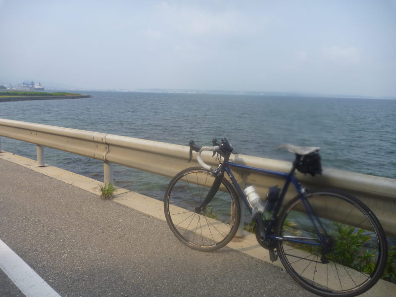 旅の締めくくりは氷見海岸。次への思いを高めて終宴-羽咋・七尾臨海サイクリング⑥_e0138081_417133.jpg