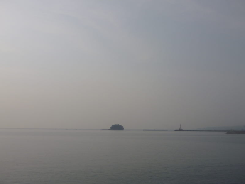 旅の締めくくりは氷見海岸。次への思いを高めて終宴-羽咋・七尾臨海サイクリング⑥_e0138081_492149.jpg