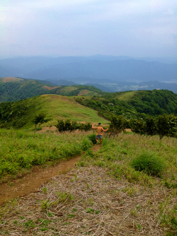 2013/06/18-19 青葉山ー百里ヶ岳ー三十三間山トレイルランニング_b0220886_1875684.jpg