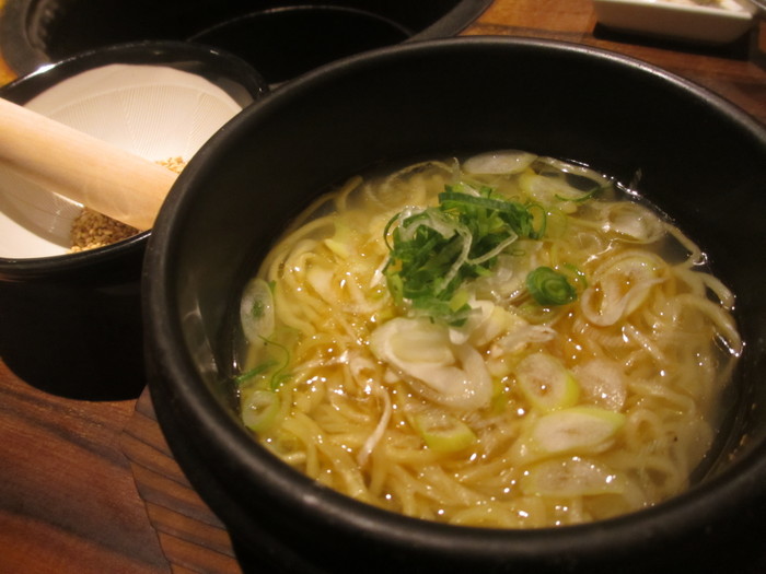 「牛角」で石鍋ごまねぎラーメン♪８０_c0169330_1137869.jpg