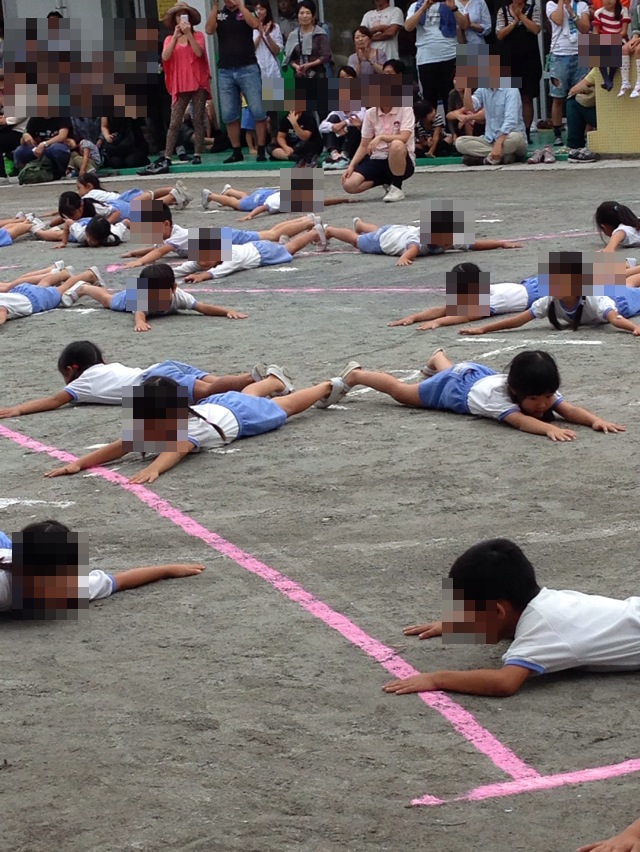 幼稚園最後の運動会 その3 組体操 平凡な毎日 幼稚園最後の運動会 その3 組体操 平凡な毎日
