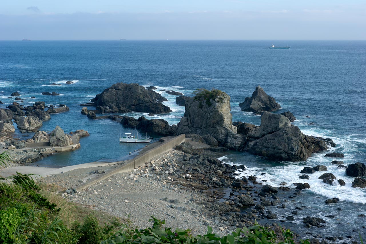 ◆潮岬・潮岬灯台　和歌山県串本町_b0023047_511124.jpg