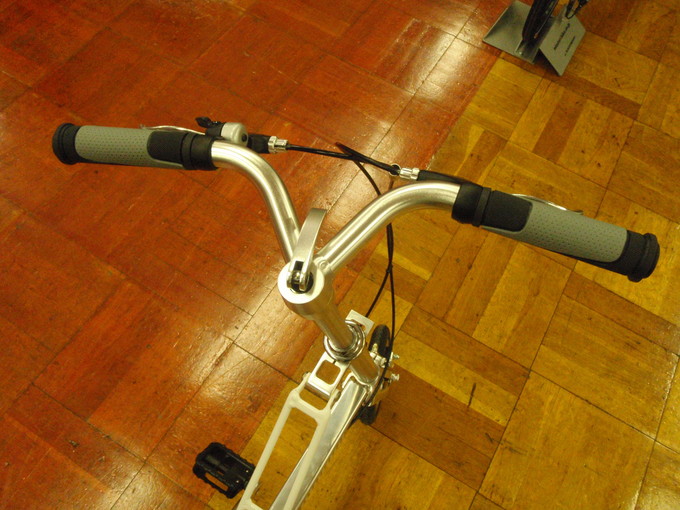 ミズタニ自転車 東京展示会_d0197762_12202620.jpg
