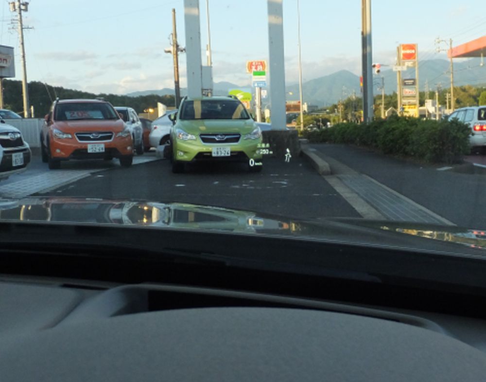 スバルの特別仕様車に感じる「慣性」と「惰性」_f0076731_185345.jpg
