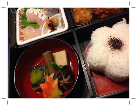 女性にオススメ とん鈴の松花弁当 メタボリーゼ通りにようこそ 女性にオススメ とん鈴の松花弁当 メタボリーゼ通りにようこそ