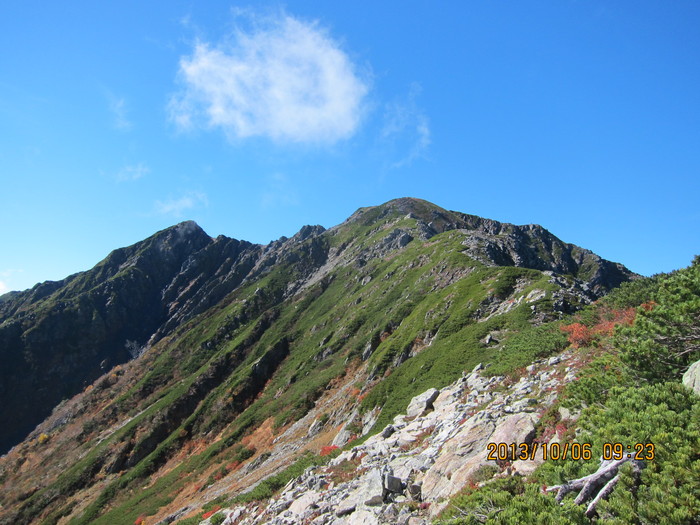 北岳＆間ノ岳：2日目（肩の小屋→北岳・間ノ岳・農鳥小屋→北岳山荘）_b0148050_17443626.jpg