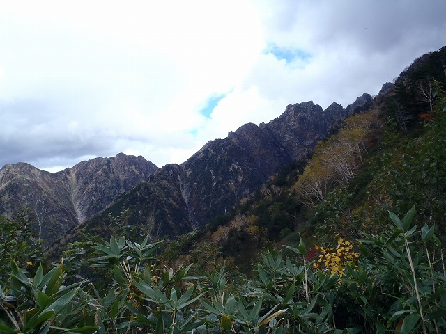 試練と憧れ!えれぇこったの劔 早月尾根 20131009~10(day1)_c0147398_14363942.jpg