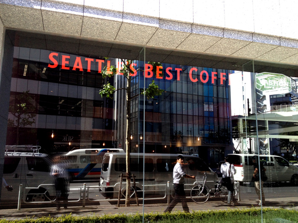 シアトルズベストコーヒーもできるらしい 茅場町 Darjeeling Days