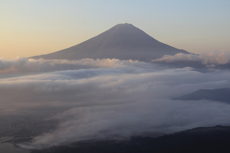 出ました！怪しい雲海・・・_a0188405_1444660.jpg