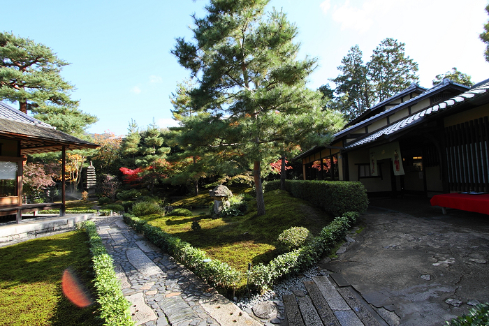 紅葉の南禅寺・哲学の路 －南禅寺順正－_b0169330_8441557.jpg