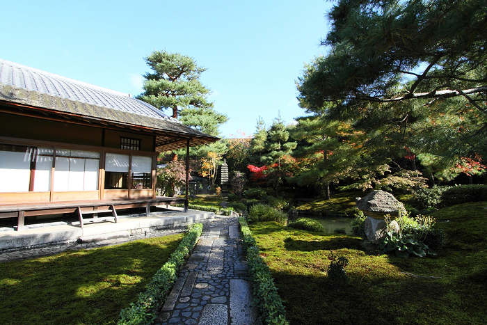 紅葉の南禅寺・哲学の路 －南禅寺順正－_b0169330_8442852.jpg