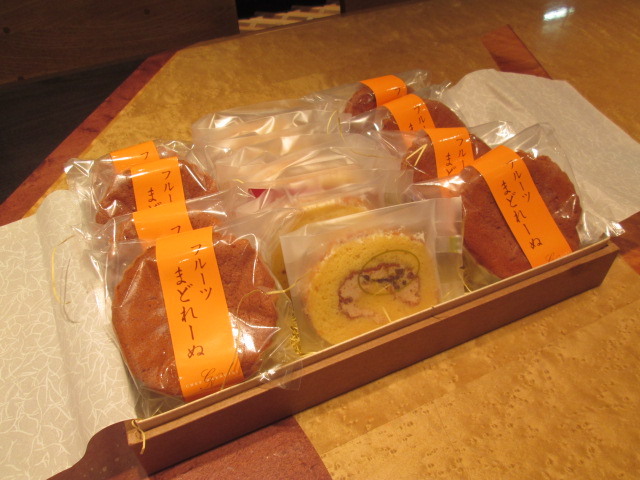 f0177841_2265237.jpg