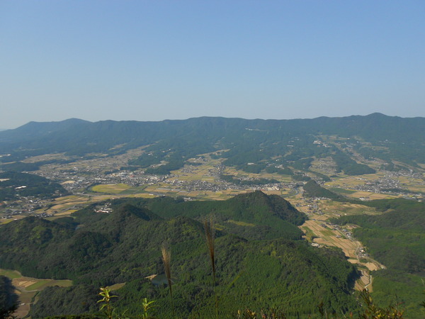 牧ノ山～牧Ⅱ峰～青螺山～黒髪山 周回トレーニング_a0206345_1617842.jpg