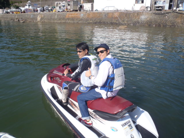 青い羽根チャリティーマリーナサンセットライブ&体験乗船会_a0077071_14313040.jpg