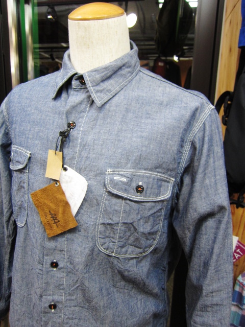 Kato BASIC 、Kato AAA 、SHIRTS・・・シャツ・・・しゃつ!★?_d0152280_14144087.jpg