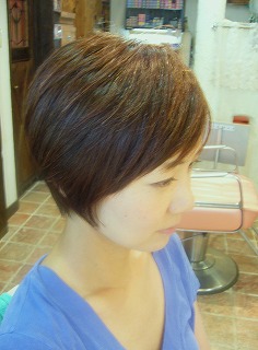 遊びのある、ショートヘアー_a0123703_1621436.jpg
