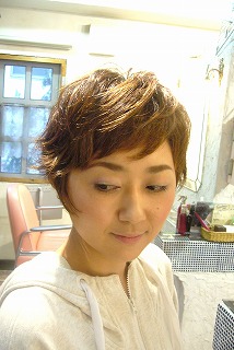遊びのある、ショートヘアー_a0123703_162174.jpg